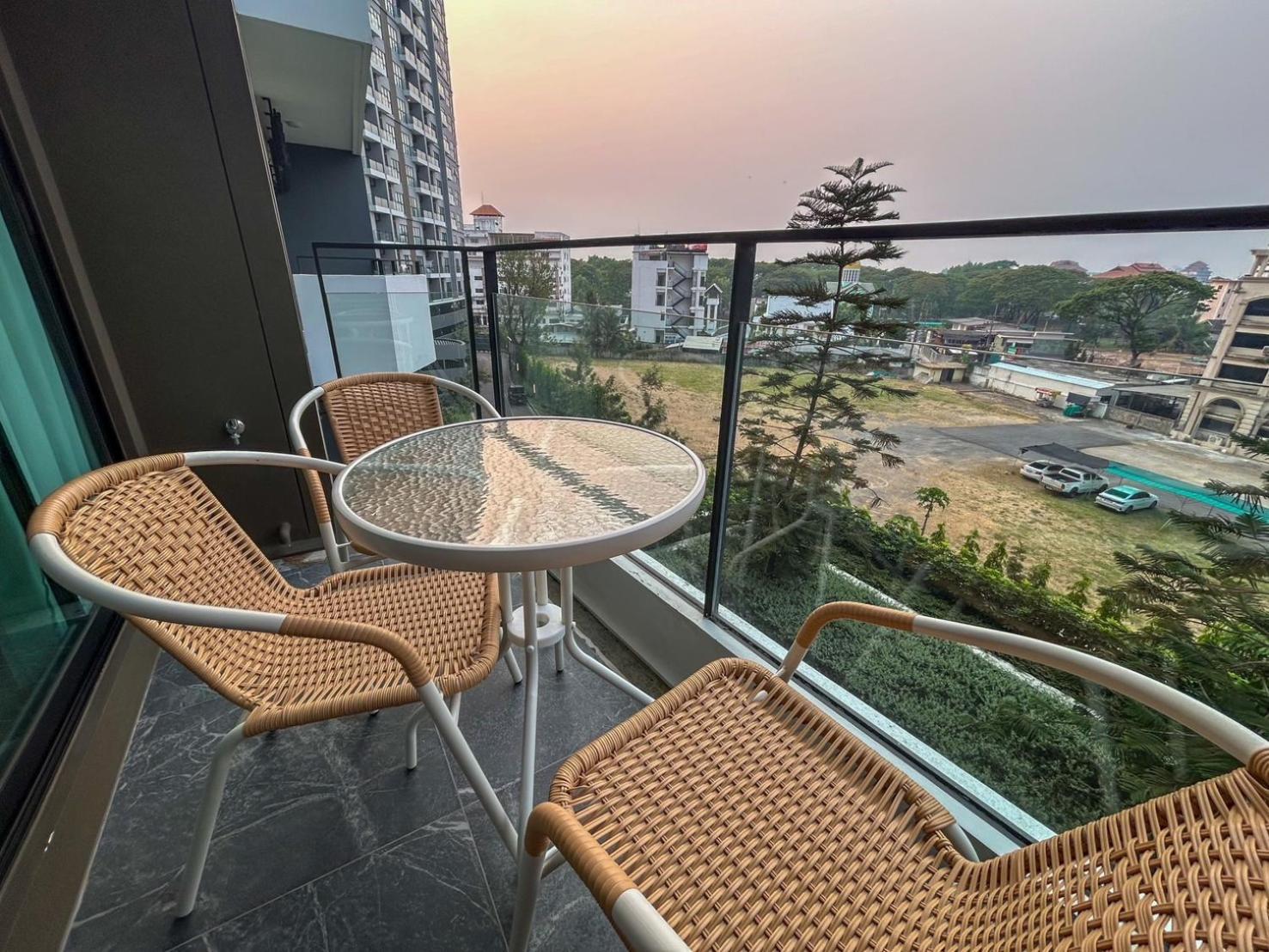 צ'יאנג מאי Luxury Condo Astra Sky River Condo מראה חיצוני תמונה